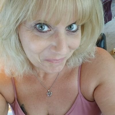 Profile Picture of Lori Ponath (@lorily_89) on Twitter