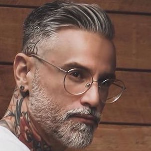 Profile Picture of Alexander Eisenberg (@amcroweisen) on Twitter