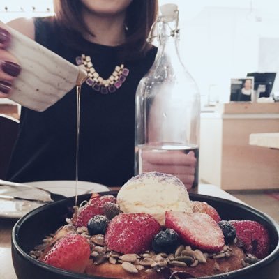 Profile Picture of Yun Ling (@YunlingLow) on Twitter