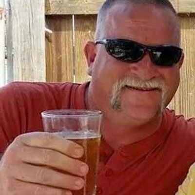 Profile Picture of Michael J. Kraska (@Truckee35) on Twitter