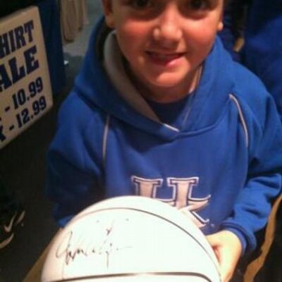 Profile Picture of LISA CARROLL (@KAT12ZAC8) on Twitter