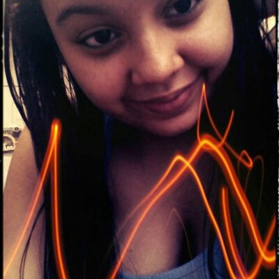 Profile Picture of Laura Segarra (@laurasegxx3xo) on Twitter