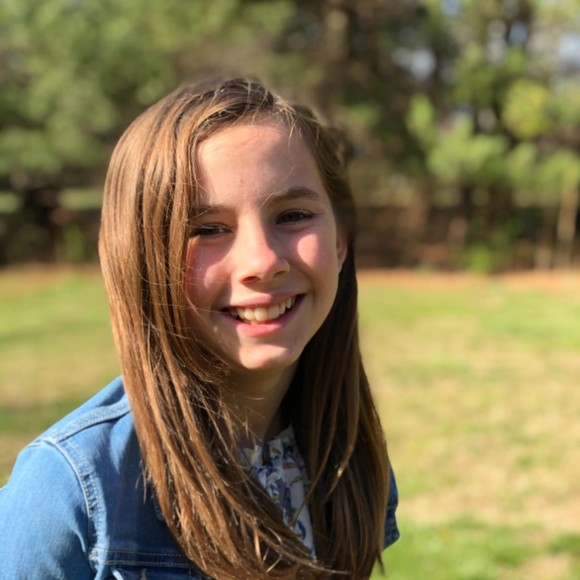 Profile Picture of Cherad Cloran (@nataliecloran) on Poshmark