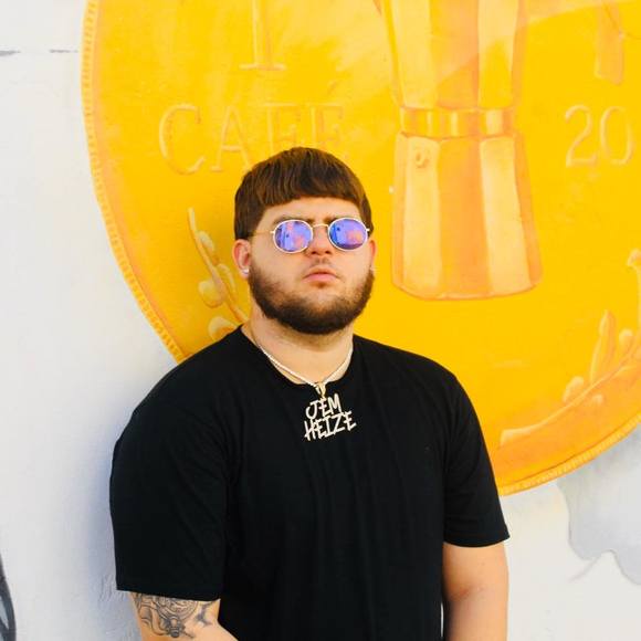 Profile Picture of Jose Enrique (@joseenrique253) on Poshmark