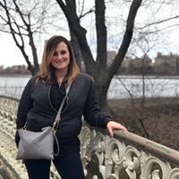 Profile Picture of Danielle Alexander (@danielle-alexander-61) on Quora