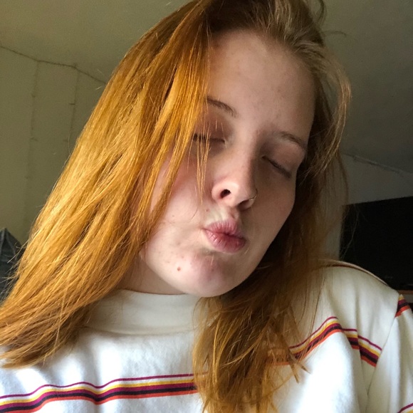 Profile Picture of Dallas Witbeck (@dallaswitbeck) on Poshmark