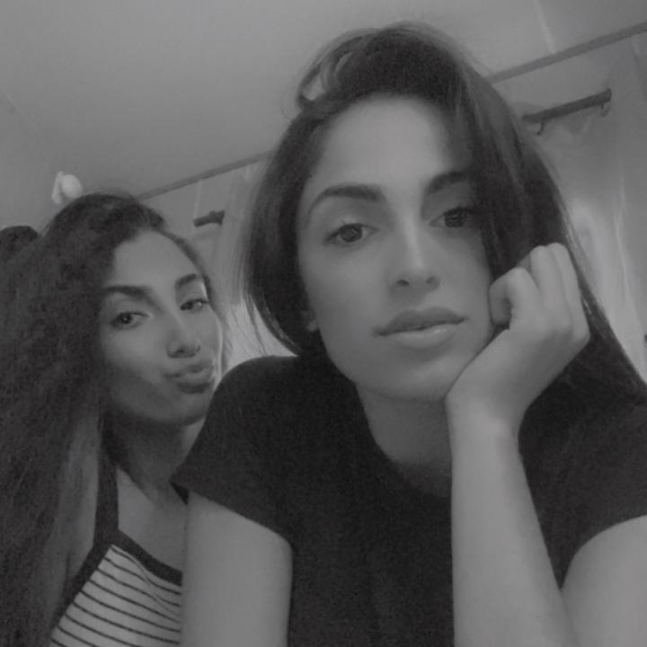 Profile Picture of Jacqueline&valeria (@@jackyevaleria) on Tiktok