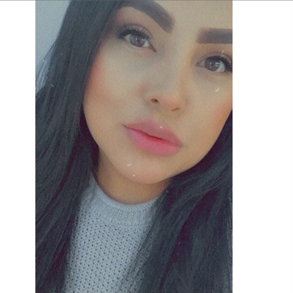 Lucia Ibarra - Poshmark Profile Picture of Lucia Ibarra (@lovelylovette) on Poshmark