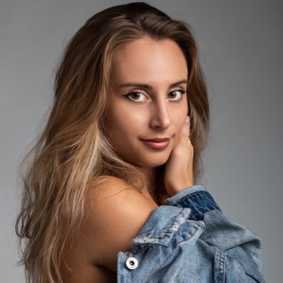 Profile Picture of Emily (@EmilyPeters0329) on Twitter