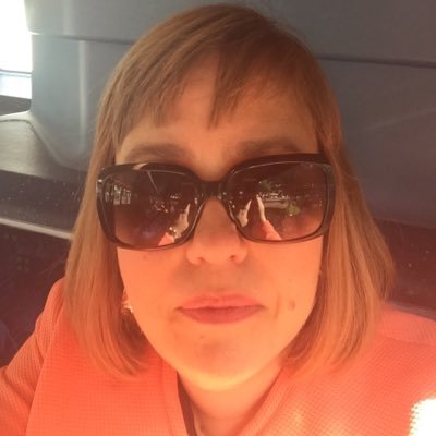 Profile Picture of Sarah Beal (@Miraclesar) on Twitter