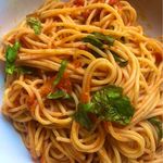 Profile Picture of Michelle McClarnon (@lets_eat_home) on Instagram