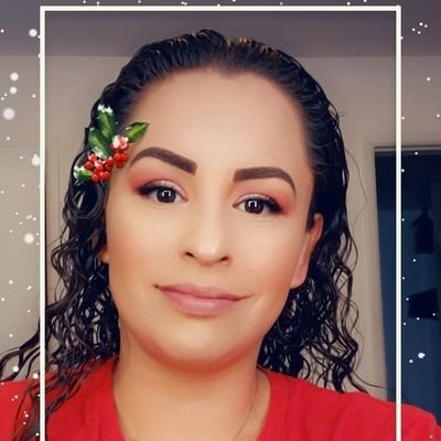 Profile Picture of Maria Torres-Chambers (@torres_chambers) on Twitter