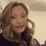Profile Picture of Laura Sharkey Schultz (@laurasharkeyschultz) on Instagram