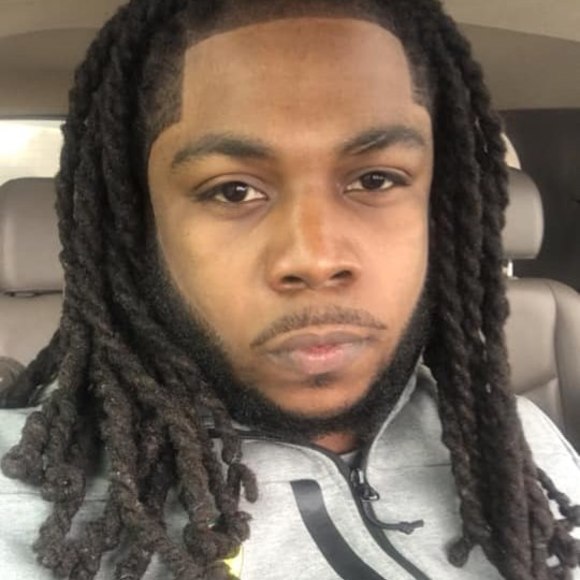 Profile Picture of Kevin Pigue (@kevinpigue) on Poshmark