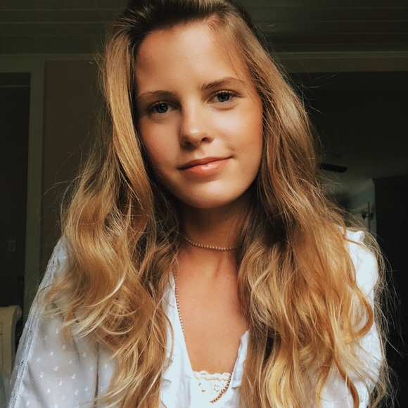 Profile Picture of Jordan Knolhoff (@jotknolhoff) on Poshmark