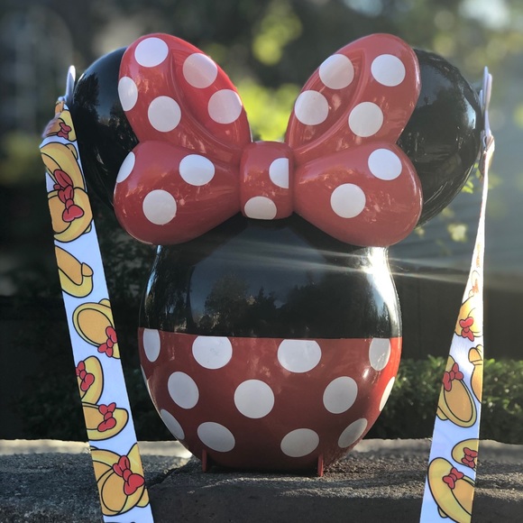 Profile Picture of Kayleigh Linsinbigler (@kayleigh141414) on Poshmark