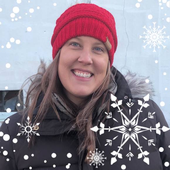 Profile Picture of Tanya Moyer (@weasel_18) on Poshmark