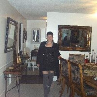 Profile Picture of Sharon Keefe (@sharonkeefe4) on Twitter