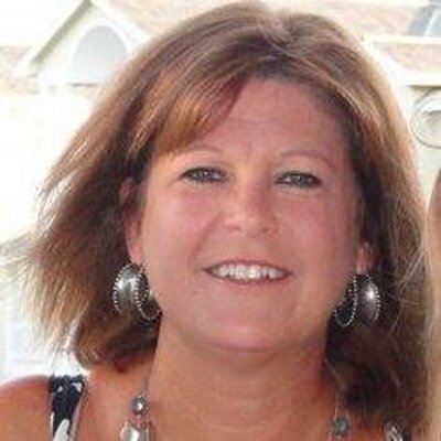 Profile Picture of Lynne McLaughlin (@lynnemcl01) on Twitter