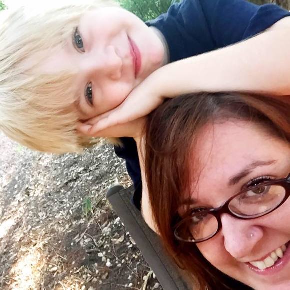 Profile Picture of Aimee Fennessey (@afennessey) on Poshmark