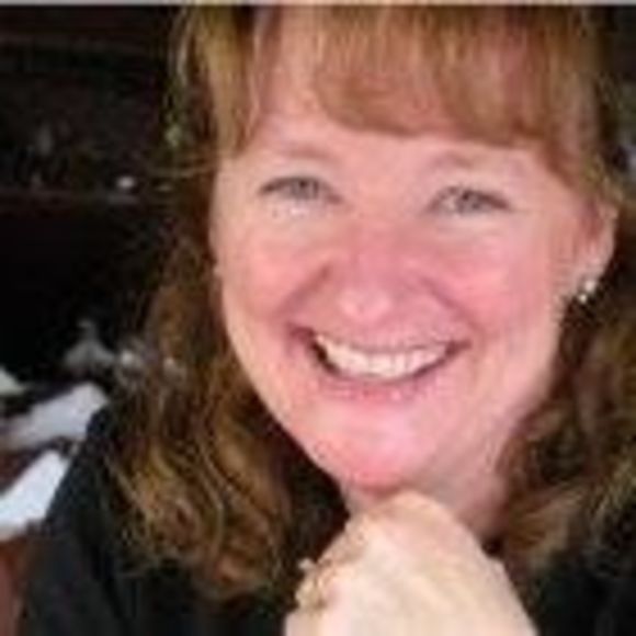 Profile Picture of Melanie Haley (@mel_656) on Poshmark