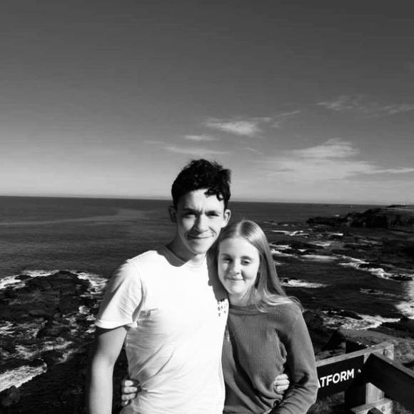 Profile Picture of Charlize Doller (@charlizedoller) on Poshmark