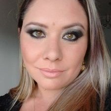 Profile Picture of Aline Pedroso (@Alinepedroso32) on Twitter