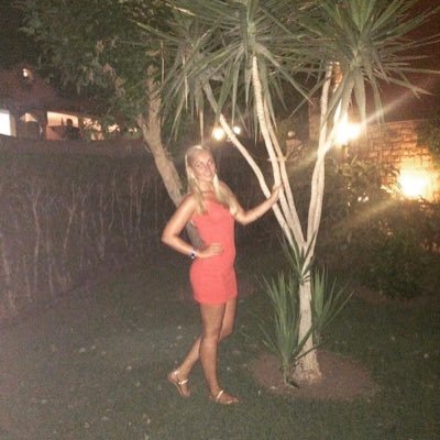 Profile Picture of JuliaCohen (@JuliaCohen83000) on Twitter
