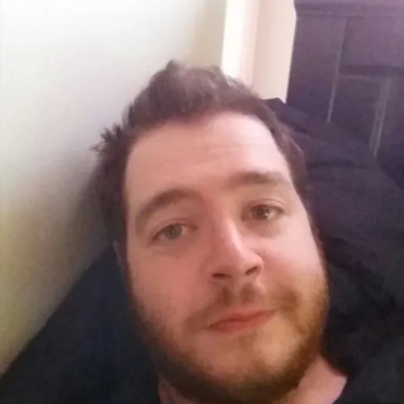 Profile Picture of Jesse Reid (@jessereid112) on Poshmark
