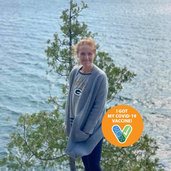 Marie Bardecki-fuhrman - Poshmark Profile Picture of Marie Bardecki-fuhrman (@mbfuhrman) on Poshmark