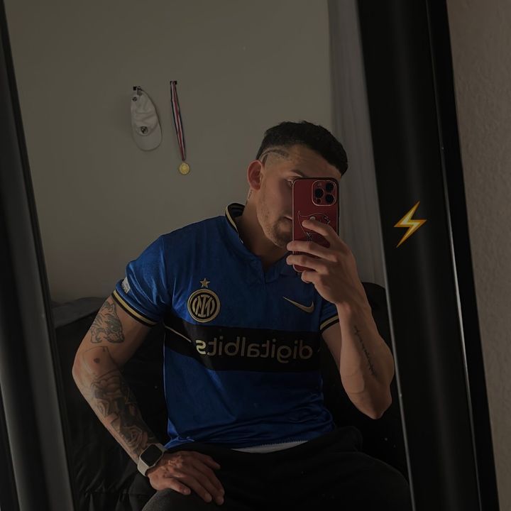 Ronald Román - Tiktok Profile Picture of Ronald Román (@ronaldjrg7) on Tiktok