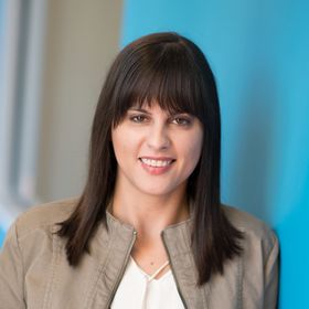 Profile Picture of Lynsey Jordan Knight (@lynseydesign) on Pinterest