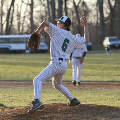 Profile Picture of Lucas Barrett (@CoolHandHotFoot) on Twitter