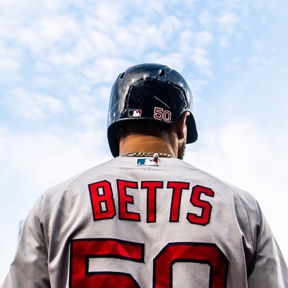 Profile Picture of Brad Johnston (@bradjohnston) on Poshmark