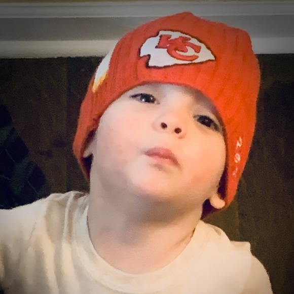 Profile Picture of Joe Gomez (@joemez81) on Poshmark