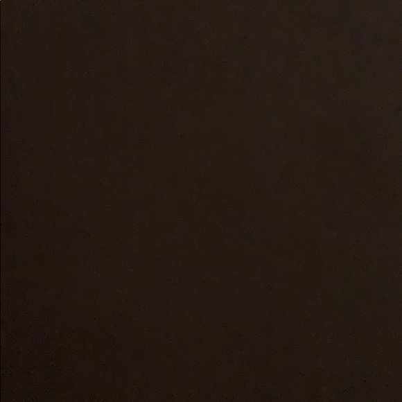 Profile Picture of Brianna Vestal (@briannav2004) on Poshmark