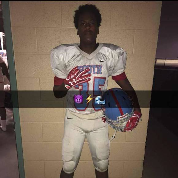 Profile Picture of Daevon Cloyd (@daevon720) on Poshmark