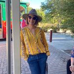 Profile Picture of Jillian Howard Biediger (@jillianrhea) on Instagram