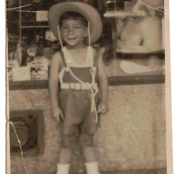 Profile Picture of Mark Suckle (@marksuckle) on Poshmark