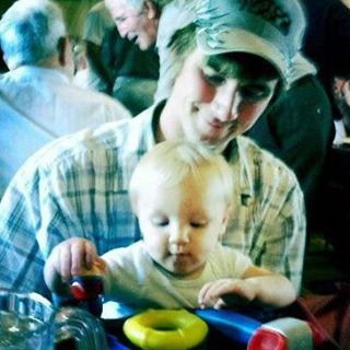 Briana Brey - Facebook Profile Picture of Briana Brey (@brey.briana) on Facebook