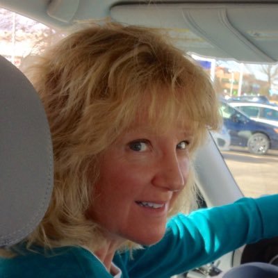 Profile Picture of Vicki Wainwright (@V546Denver) on Twitter