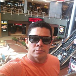Profile Picture of Muller Bryan (@muller.bryan.5) on Facebook