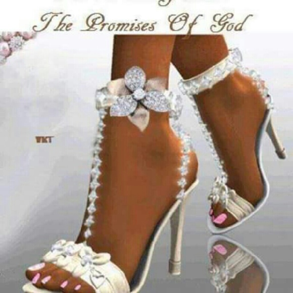 Profile Picture of Lynell Lanford (@lynelllanford23) on Poshmark