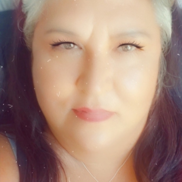 Profile Picture of Stacey Bruno (@ndnangel63) on Poshmark