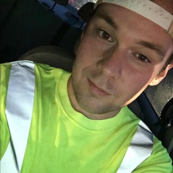 Profile Picture of Jordan Emrick (@jay_theripper) on Poshmark