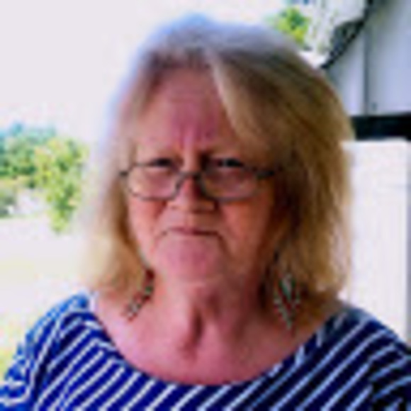 Profile Picture of Donna Tappan (@dtappan2) on Poshmark