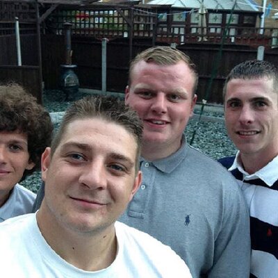 Profile Picture of Aaron Darcy (@owlaarond) on Twitter