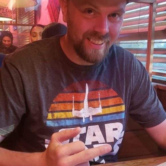 Profile Picture of Kenny Thomas (@kenchuktom) on Poshmark