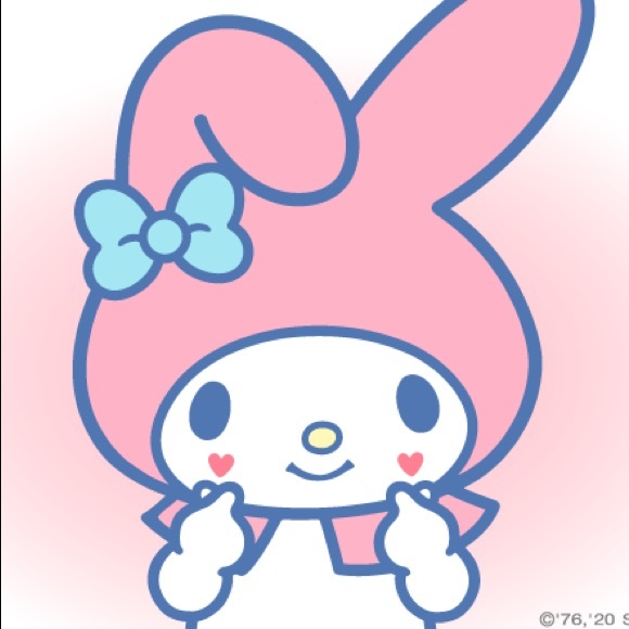 Profile Picture of Katelyn Whitney (@katelyn9325) on Poshmark