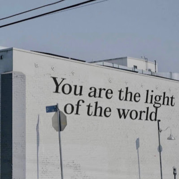 Profile Picture of Daniel Lewis (@fwdann) on Poshmark